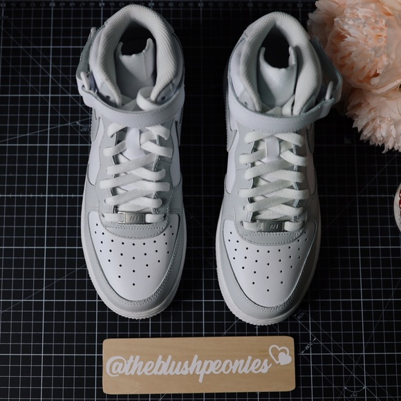 Nike Custom Air Force 1 Mid NWT - Picture 5 of 8